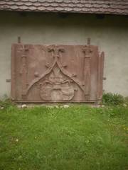 Epitaph, Heraldik, roter Buntsandstein